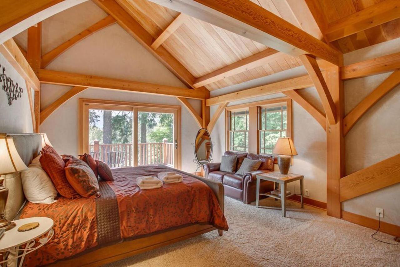 Snowgrass Lodge - River, Mountain Views & Hot Tub Leavenworth Exterior foto
